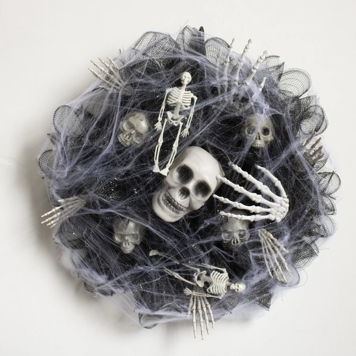 AZAVEX™ - Spider Web Skeleton Halloween Wreath – 17.7" Skull Door Decor